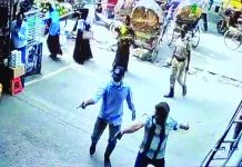 ঢাকায় একসময়ের শীর্ষ সন্ত্রাসী মামুনকে দিনে-দুপুরে গুলি করে হত্যা