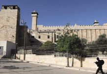 পশ্চিম তীরে ঐতিহাসিক মসজিদ বন্ধ করল ইসরায়েল