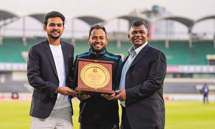 image-255660-1763560906