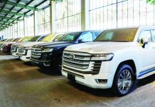 সাবেক এমপিদের খালাস না করা ৩১ গাড়ি পাচ্ছে জনপ্রশাসন মন্ত্রণালয়