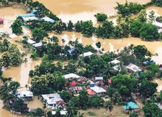 ভয়াবহ বন্যার বিরুদ্ধে লড়ছে শ্রীলঙ্কা