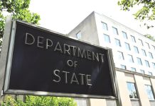 ৮০ হাজার নন-ইমিগ্র্যান্ট ভিসা বাতিল করেছে ট্রাম্প প্রশাসন