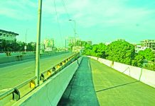 নানা বাধা, থমকে আছে কয়েকটি র্যাম্পের কাজ