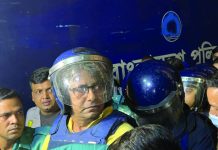 আনিস আলমগীরকে গ্রেপ্তার দেখানো হলো সন্ত্রাস বিরোধী আইনের মামলায়