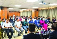 চট্টগ্রাম বিজিএমইএ বিশ্ববিদ্যালয়ে ক্যারিয়ার-সম্ভাবনা নিয়ে সেমিনার