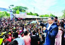 হাসিনার বিদায়ের মাধ্যমে দেশে গণতন্ত্রের বিজয় হয়েছে