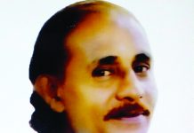 মেহেদীর রঙ সবার নজর কাড়ে