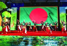 মঞ্চে সবুজ অরণ্য, শিশুরা দেখাল ‘সুন্দর পৃথিবী’