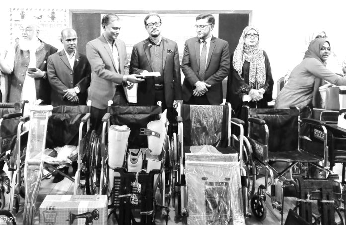 Mayor Wheel Chair Bitoron