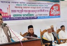 সমাজসেবার সাথে দুনিয়াবি কোনো স্বার্থ জড়িত নেই