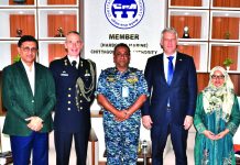 চট্টগ্রাম বন্দর পরিদর্শনে নেদারল্যান্ডসের রাষ্ট্রদূত