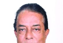 বাবা, তোমার সন্তানরা আজও তোমার জন্য কাঁদে