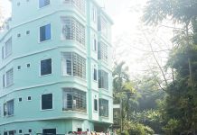 রাঙামাটিতে পানির ট্যাংক ভর্তি ট্রাক উল্টে নারী নিহত