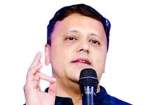 আত্মসম্মানই ব্যক্তিত্বের প্রকৃত ভিত্তি