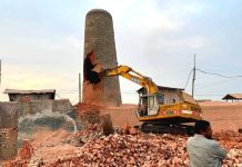 হাটহাজারীতে অবৈধ ইটভাটায় অভিযানে ১৬ লাখ টাকা জরিমানা