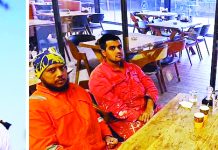 মৃত্যুকে খুব কাছ থেকে দেখে এসেছি