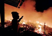 টেকনাফের রোহিঙ্গা ক্যাম্পে আগুন, পুড়েছে ৩০ ঘর