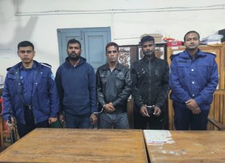 খাগড়াছড়িতে পুলিশের অভিযানে কার্যক্রম নিষিদ্ধ আওয়ামী লীগের তিন নেতা আটক