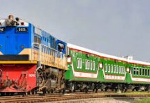 বড়দিনের ছুটিতে চলবে এক জোড়া ট্যুরিস্ট স্পেশাল ট্রেন