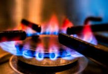 মধ্যরাত থেকে ৯ ঘণ্টা বন্ধ থাকে গ্যাস, রাঙ্গুনিয়ায় ২০০০ গ্রাহকের ভোগান্তি