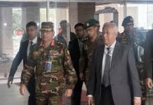 ভোটের আগে তিন বাহিনীর প্রধানের সঙ্গে ইসির বৈঠক