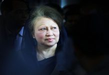 ফেসবুক যেন শোকের ক্যানভাস