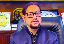 চট্টগ্রাম বন্দরে চাঁদাবাজ কারা, নৌ উপদেষ্টার কাছে জানতে চান মেয়র