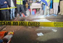 মগবাজারে ফ্লাইওভারের ওপর থেকে ছোড়া ককটেলে তরুণ নিহত