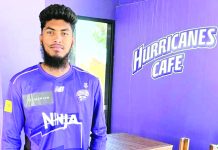 বিগ ব্যাশে হোবার্ট হারিকেন্সের জার্সি গায়ে রোমাঞ্চিত রিশাদ