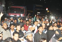 হাদির মৃত্যুর খবরে উত্তাল চট্টগ্রাম