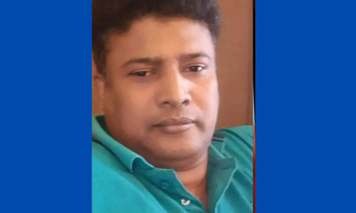 রাস্তায় ফেলে স্ত্রীকে প্রকাশ্যে জবাই করে হত্যা