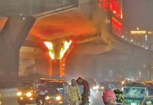 দামপাড়া ফ্লাইওভারের পিলারে আগুন, ১৫ মিনিটে নিয়ন্ত্রণ