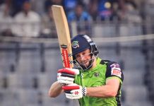 শেষ বলের ছক্কায় রংপুরকে বিদায় করে কোয়ালিফায়ারে সিলেট