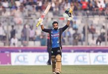 দুই সেঞ্চুরির ম্যাচে জিতলো রংপুর