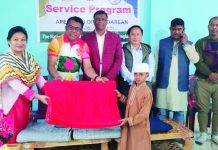 বান্দরবানে মাদ্রাসা ও এতিমখানায় এপেক্স ক্লাবের শীতবস্ত্র বিতরণ