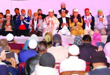 দেশনেত্রী ঠাঁই নিয়েছেন দেশের মানুষের হৃদয়ে