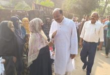 মুরাদপুর-বারৈয়াঢালা ইউনিয়নে আসলাম চৌধুরীর গণসংযোগ