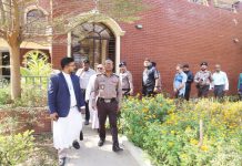 নগরের কয়েকটি গির্জা ও স্থাপনা পরিদর্শনে সিএমপি কমিশনার