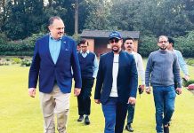 দ্বিতীয় বিশ্বযুদ্ধে নিহত সেনাদের প্রতি যুক্তরাষ্ট্রের রাষ্ট্রদূতের শ্রদ্ধা