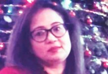 তোমাকেই খুঁজি বাবা