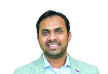 ডিজিটাল বাংলাদেশ: সুযোগ বাড়ছে, কিন্তু কারা পিছিয়ে পড়ছে?