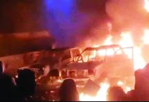 ইরানে ব্যাপক বিক্ষোভ, রেভল্যুশনারি গার্ডের ‘রেড লাইন’ ঘোষণা