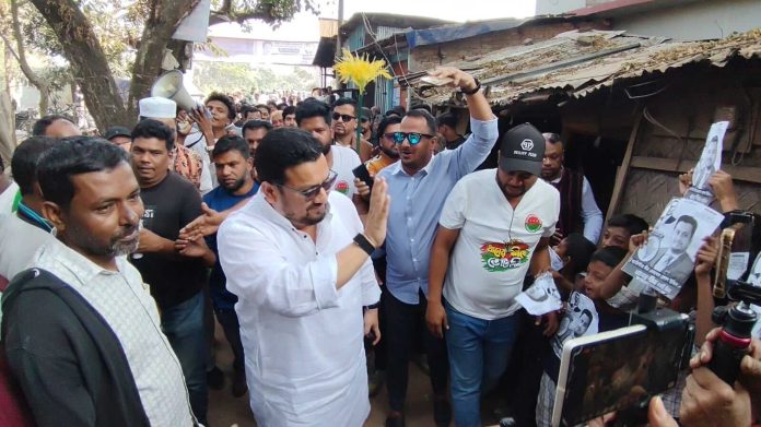 Mir Helal Gonosongjog.