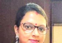 নারীর অগ্রযাত্রা থেমে থাকে না কোনো বাহ্যিক বাধায়