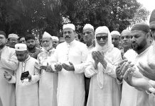 জেয়ারতের মধ্য দিয়ে আসলাম চৌধুরীর প্রচারণা শুরু