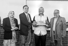 সাউদার্ন ইউনিভার্সিটি পরিদর্শনে ঢাবির ভিসি