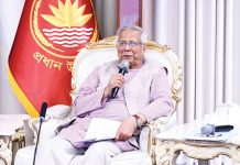 তিন পার্বত্য জেলায় ই-লার্নিং কার্যক্রমের উদ্বোধন করলেন প্রধান উপদেষ্টা