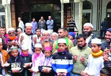 খালেদা জিয়ার আদর্শকে ধারণ করে আগামীর পথ পাড়ি দিতে হবে