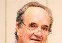 অকৃত্রিম বন্ধু মার্ক টালি