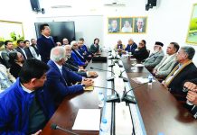 তারেক রহমানের সঙ্গে শীর্ষ ব্যবসায়ী ও শিল্পোদ্যোক্তাদের বৈঠক